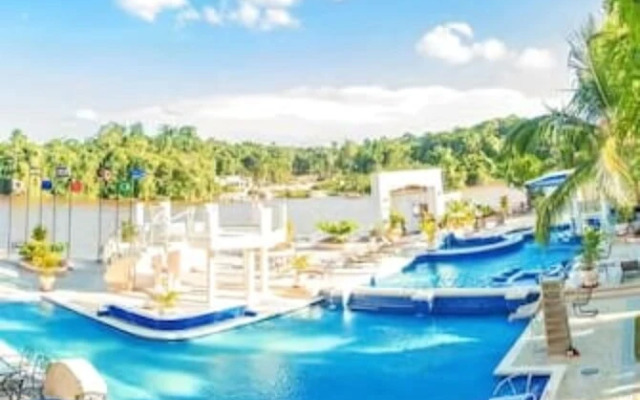 Aruwai Resort White H2O