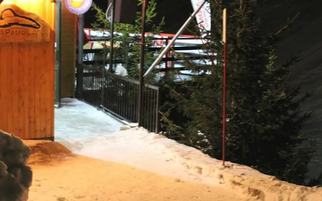 Snow Patrol Lodge