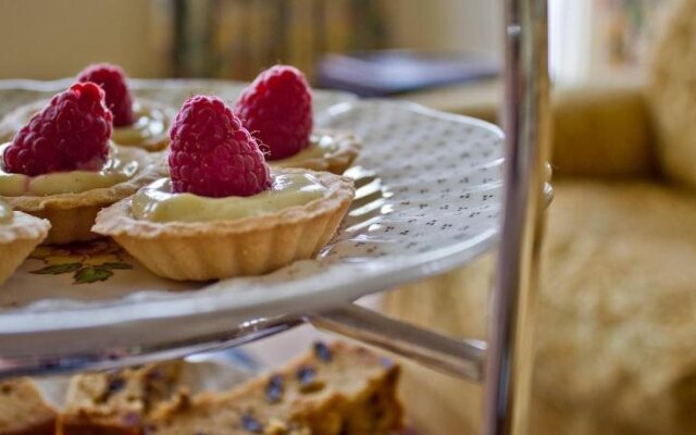 Cavens Country House Hotel