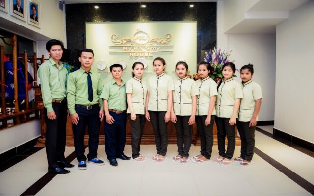 Ny Ka Smy Hotel