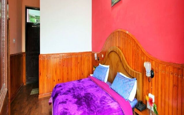 Sumit Hotel Kausani