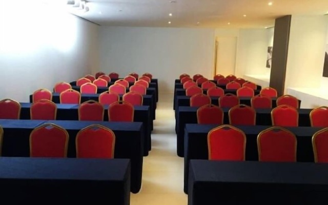 Jinjiang Inn Naning Chaoyang Square Renmin Park