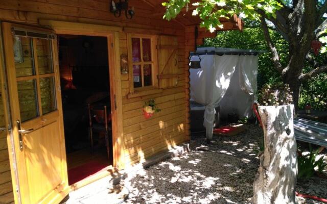 Au Cabanon Chez Nath - chbre d'hôtes - gîte