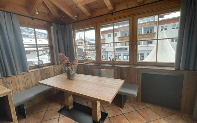 Appartements Lorenzoni, Cafe Konditorei Helmut Lorenzoni