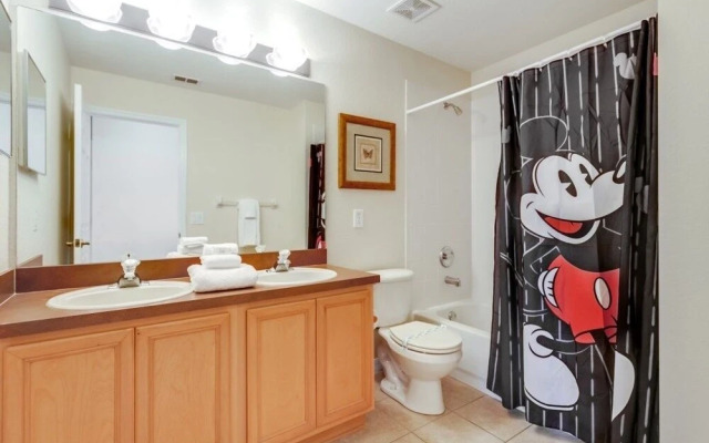 5-Bedroom Villa in Davenport 546WP