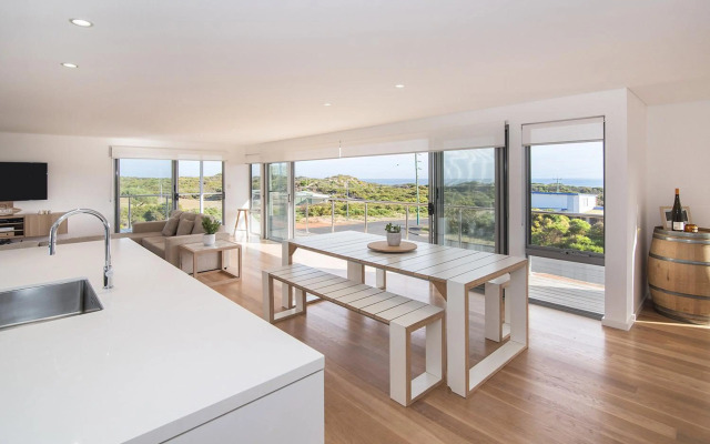 The Bay House - Gracetown, Margaret River - NEW