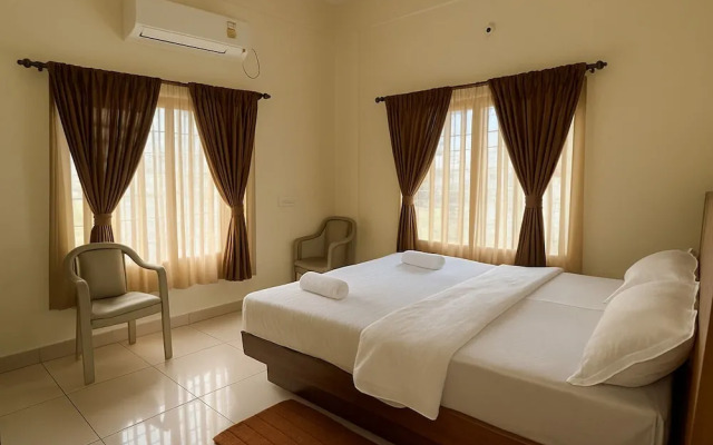 Savi Service Apartments