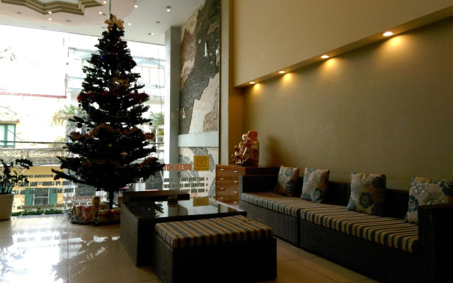Queen Hotel Ninh Binh
