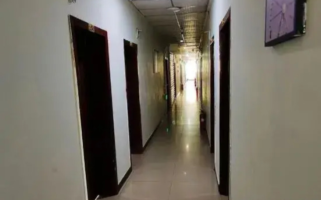 Dazhou Xuefu Business Hotel