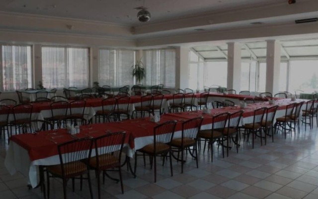 Hotel Ab-i Hayat