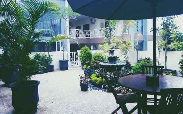 Omah Pawon Hotel Kediri