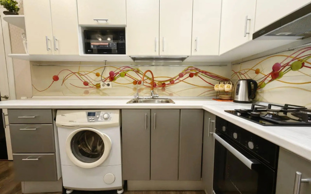 Like Home на Адмирала Нахимова 4