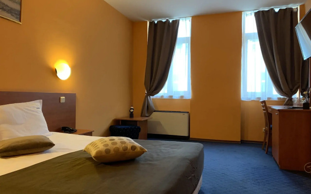 Sveta Sofia Hotel