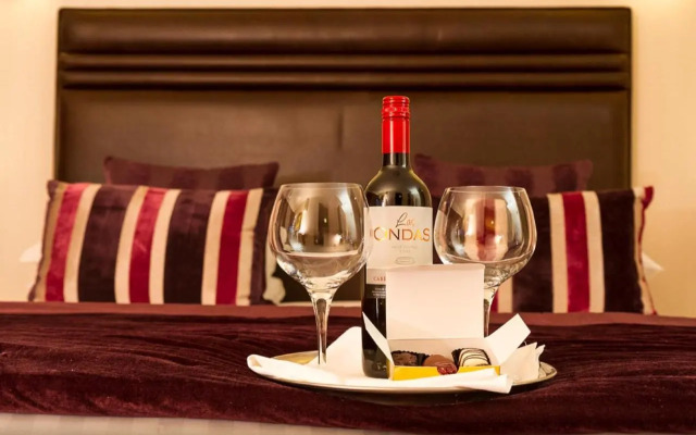 Lea Marston Hotel