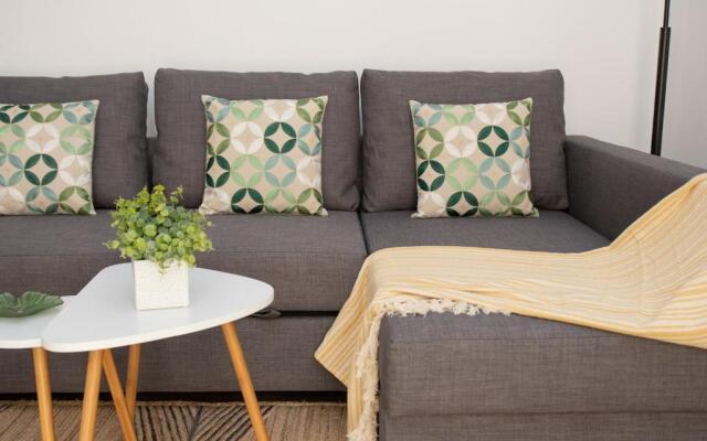 C87 - Nice Apartment Close to Teatro Cervantes