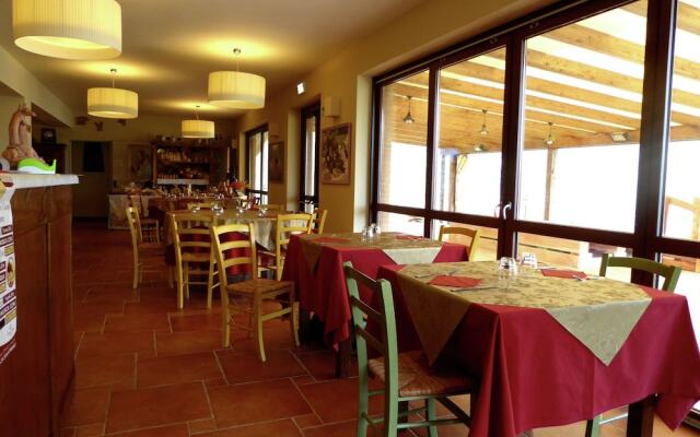 Scenic Home in Camporgiano With Swimming Pool