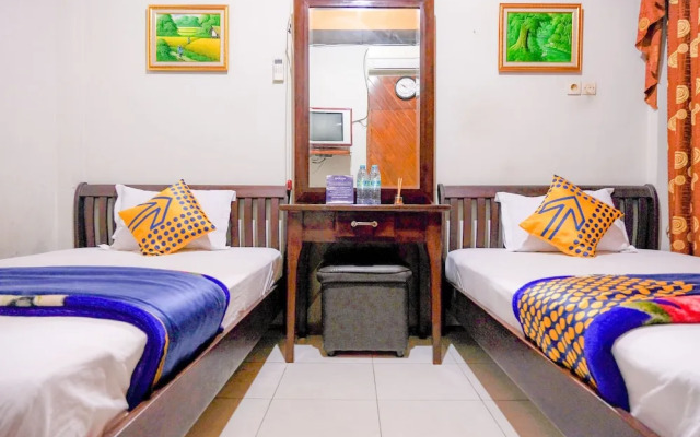 Spot On 1761 Hotel Dirgahayu