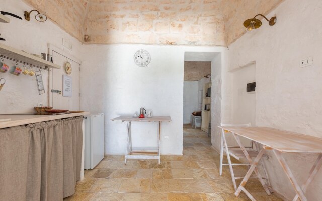 2421 Il Pagghiere by Perle di Puglia