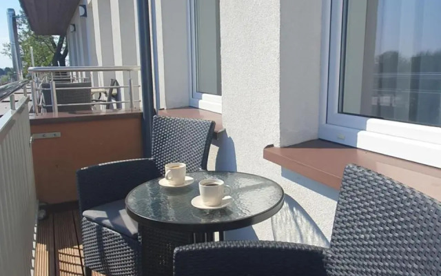 Apartament Planeta 300 z garażem