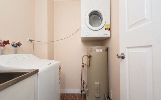 The Poplars, Unit 31/34 Magnus Street