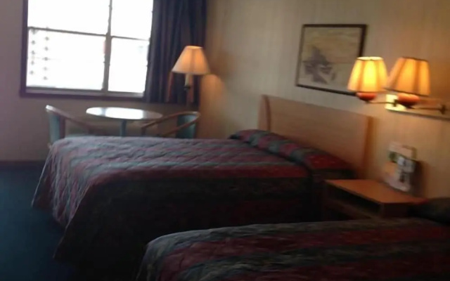 Royal Inn
