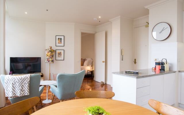 1 Exhibition Apartment Hotel