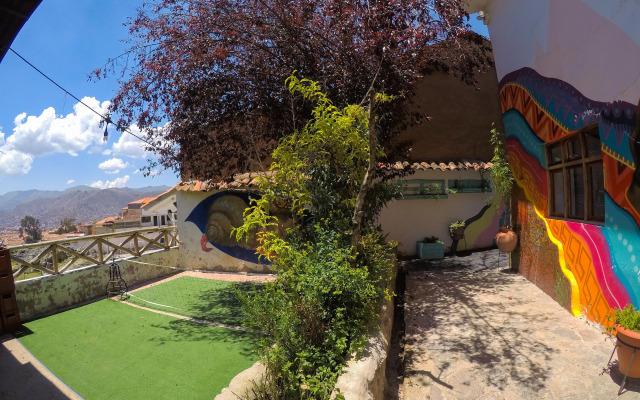 Supertramp Hostel Cusco