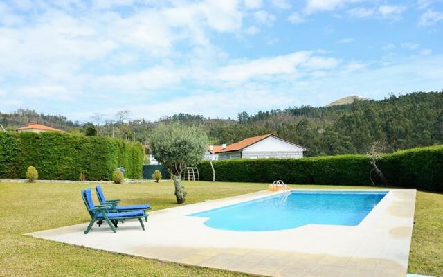 Villa With 3 Bedrooms in Marco de Canaveses, With Wonderful Mountain V