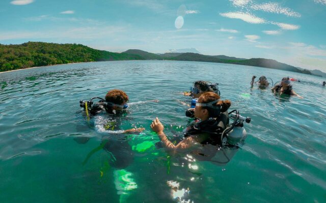 Usukan Cove Lodge