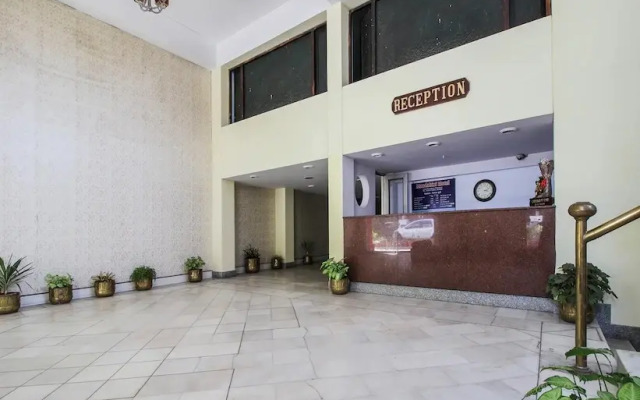 OYO 33385 Hotel Mandakini