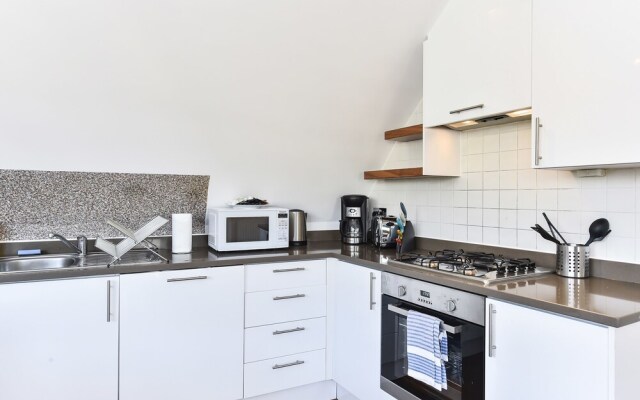 Liverpool Street City Apartments