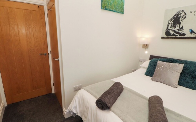Lakes View Apartment 3