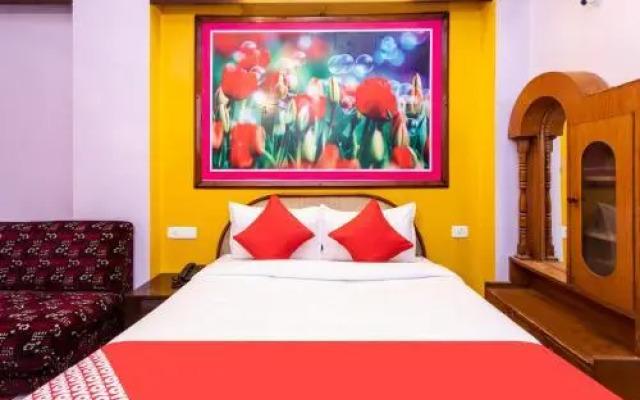Shree Malak Hotel by OYO Rooms