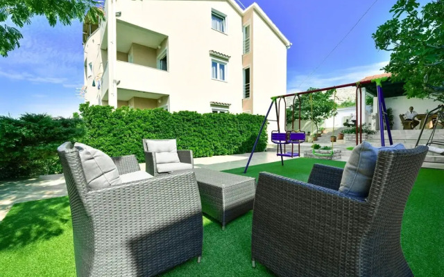 Marija Dinji ka in Dinji ka