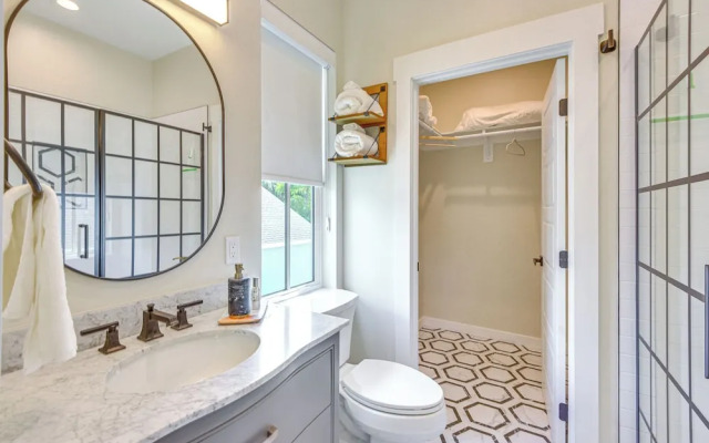 1 Mi to Riverwalk: Brand New Bradenton Home