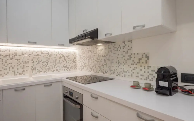 Isola-Garibaldi newly renovated 1 br by Rentopolis