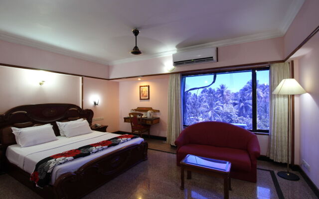 Mayura Residency