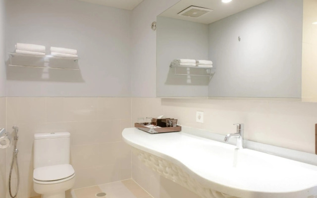 Atria Hotel Gading Serpong