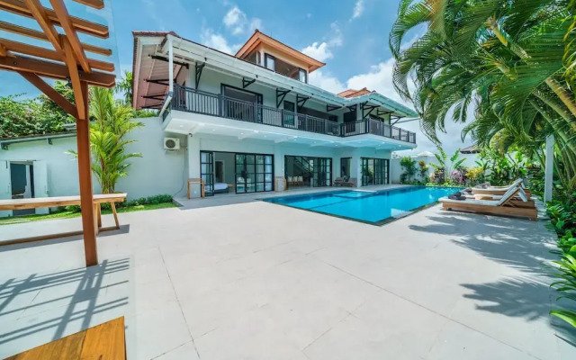 Villa Okenada