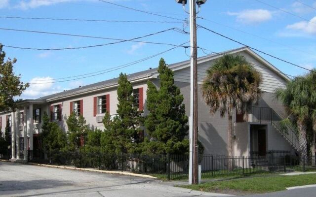 Relax Inn Lakeland