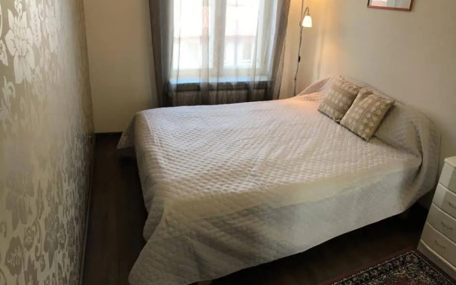 Romeo Family Apartments