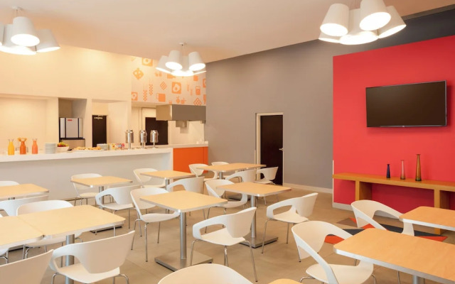 Fiesta Inn Express Monterrey Centro