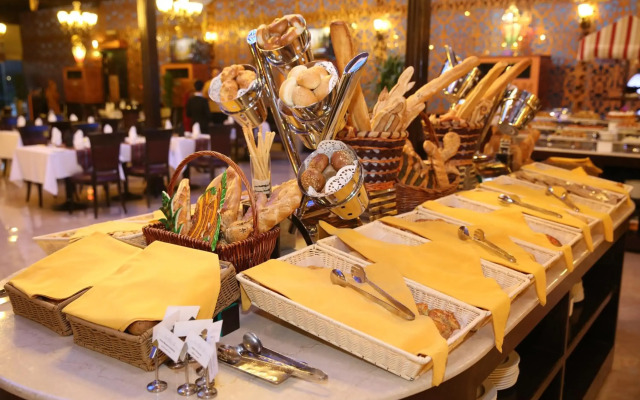 Ezdan Hotel Residence
