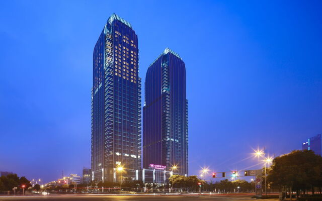 Crowne Plaza Wuxi Taihu by IHG
