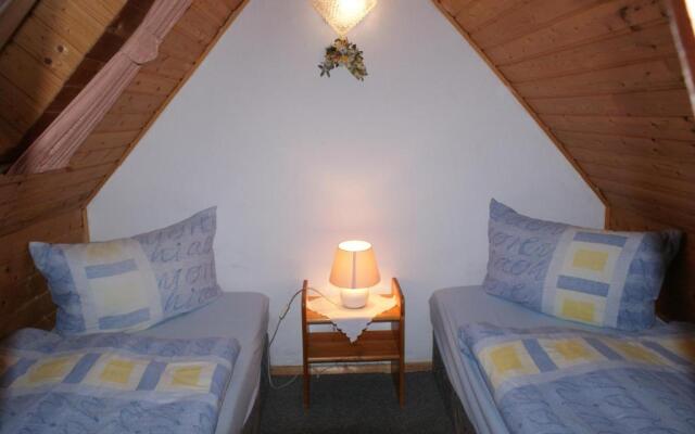 Albrecht mit Terrasse & Parkplatz - ABC207