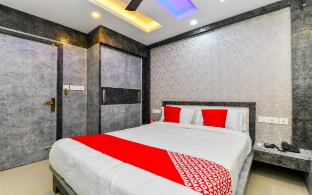 Dreams Hotel By OYO Rooms