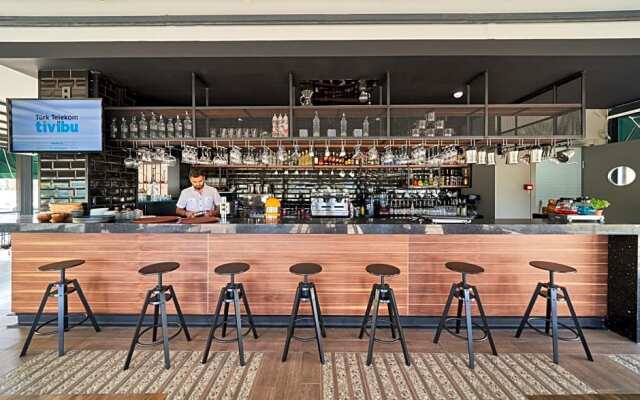 Lara Suite’s Apart Hotel