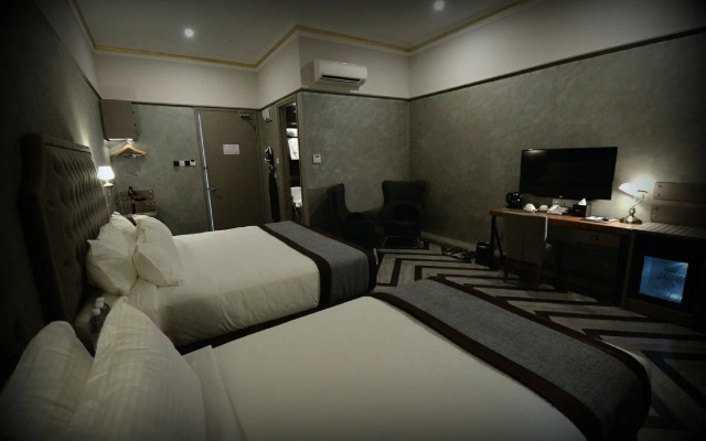 1969 Business Suites @ Ipoh Garden