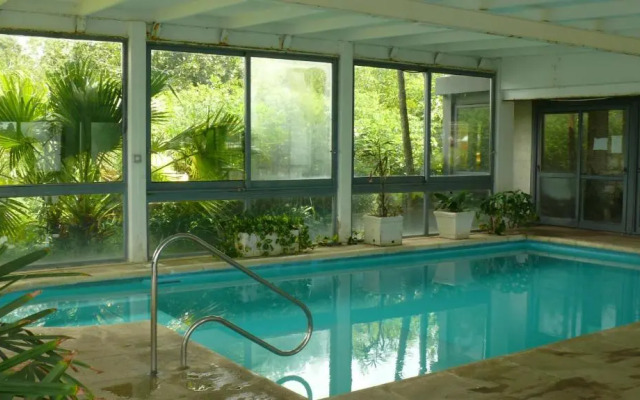 Lake Buenavista Apart Hotel & Suites