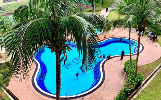 Sea La Vie Batik @ Laguna Resort